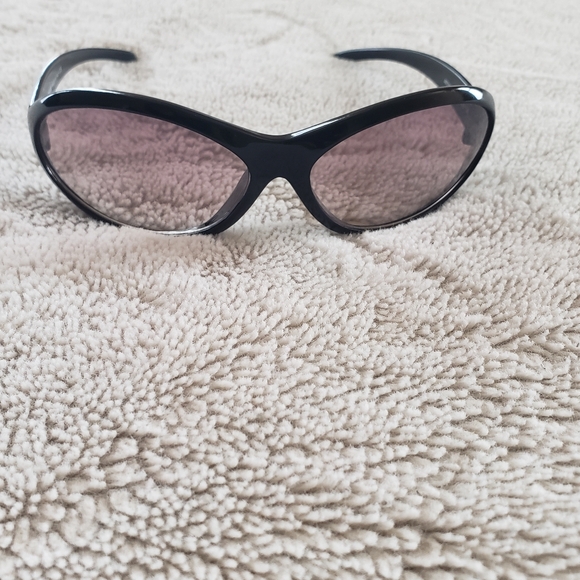Emporio Armani Black Sunglasses - Picture 2 of 10